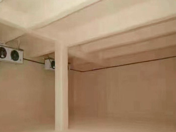 聚氨酯冷庫(kù)保溫中冷庫(kù)機(jī)組主機(jī)需要怎么安裝？